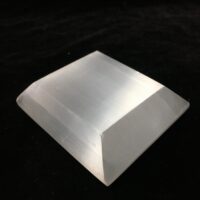 Selenite 3D Square Charging Station